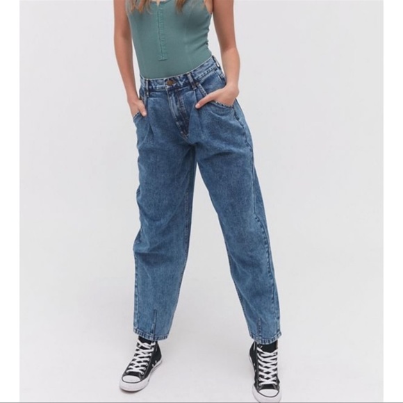 Urban Outfitters Denim - Urban Outfitters BDG Balloon Pleated Jeans Denim Tapered A